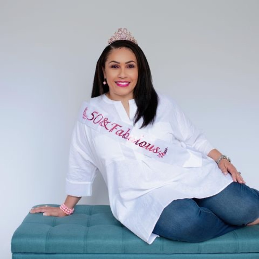 Meet your Posher, Renee